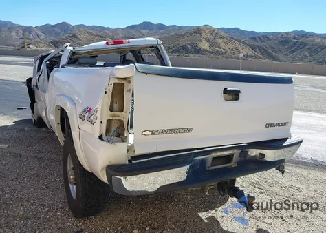 2005 Chevrolet Silverado 2500Hd Lt from USA, damaged, VIN 1GCHK23295F850770